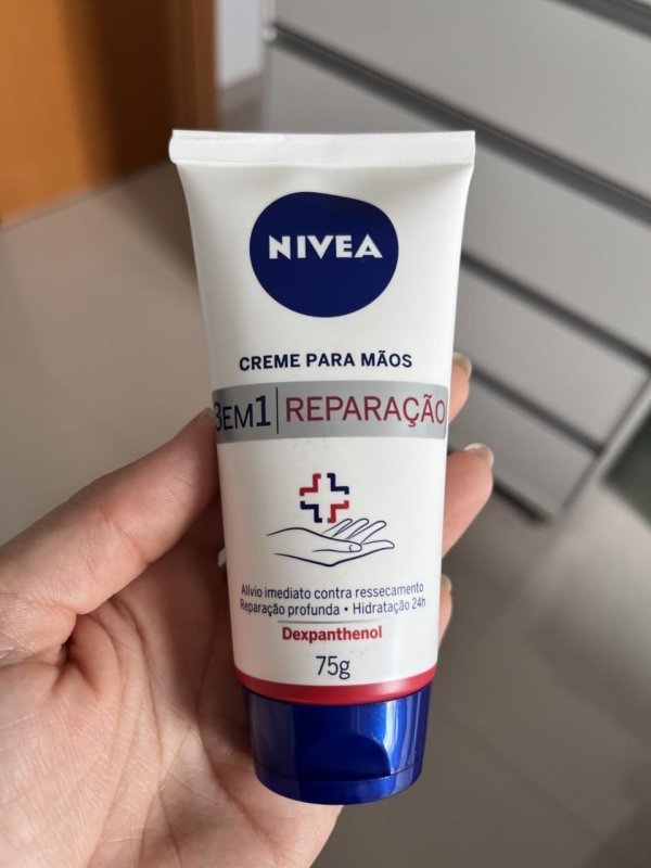 NIVEA Creme para Mãos Reparação com Dexpanthenol 75g