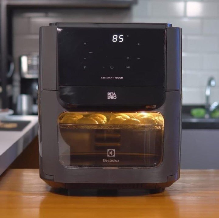 Electrolux Air Fryer Digital Forno 5 em 1 12L 1700W 127/220v