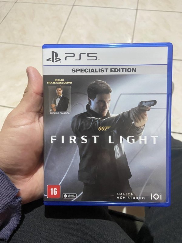 007 First Light - Specialist Edition - PlayStation 5
