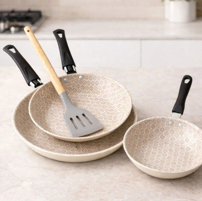 Jogo 4pcs Frigideiras Antiaderentes 14cm 18cm 22cm Espatula + Frete Grátis