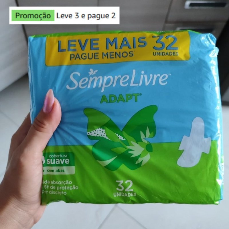 Pacote com 32 unidades de Sempre Livre Absorvente Externo Adapt Suave com Abas