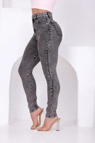 Calça Jeans Feminina Skinny Cintura Alta Levanta Bumbum Preto Jeans 38