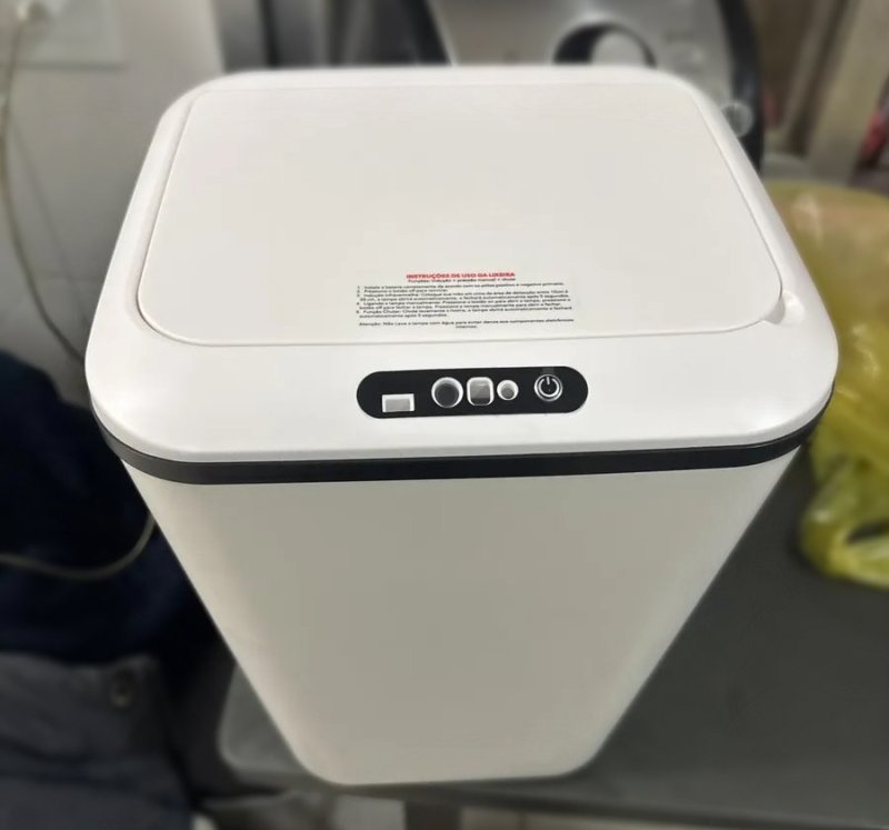 Lixeira Inteligente Recarregável c/ Sensor Automático 16L
