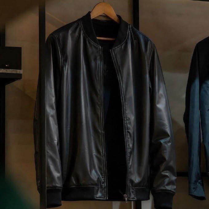 Jaqueta Bomber Courino Masculina Preta Com Zíper (P ao GG)