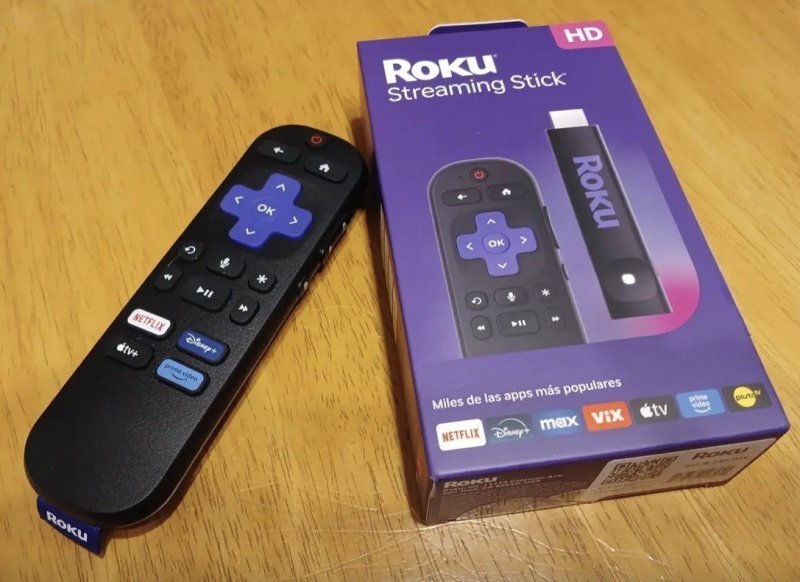 Roku Streaming Stick 2025 para TV HD/FHD com Controle por Voz Preto 3ª Geração