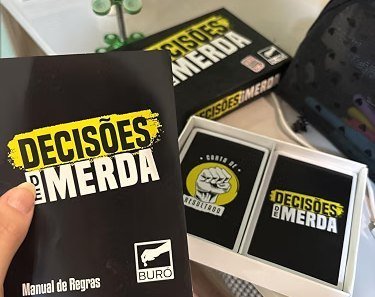 Jogo Decisões de Merda 5-30 jogadores +18 Buró