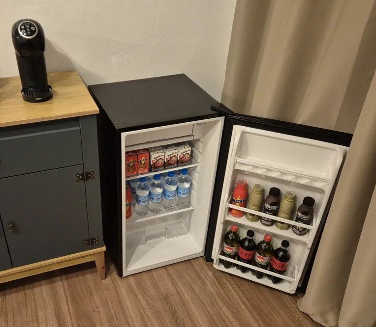 Frigobar Hq 124L Hq-124fb