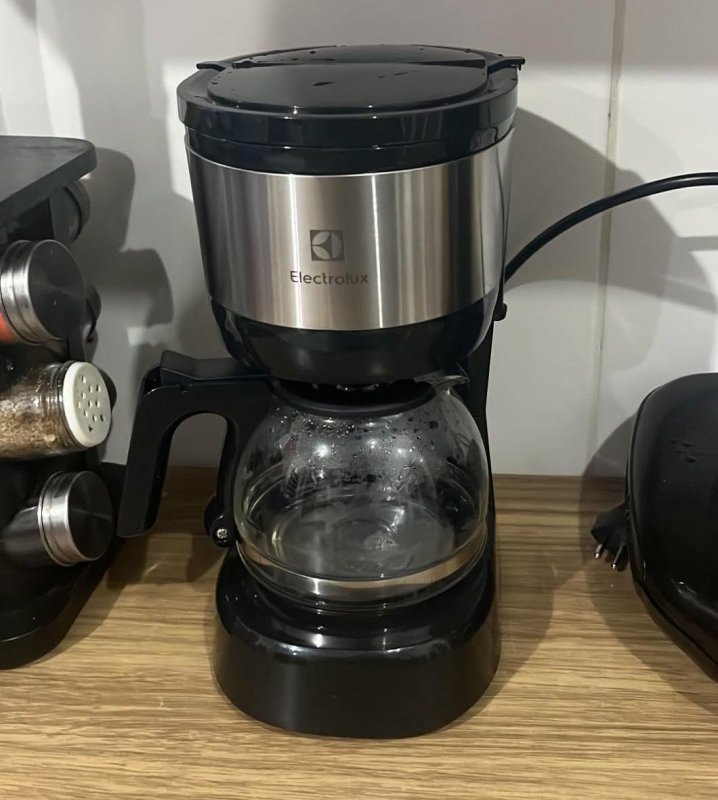 Cafeteira Elétrica Electrolux 600ml 220V