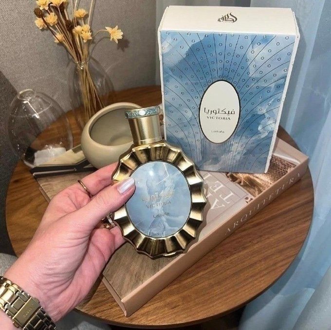 Perfume Árabe Victoria Lattafa 100ml EDP Feminino