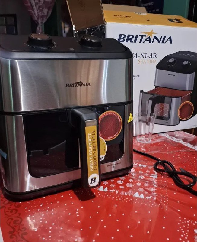 Air Fryer Britânia 8L Redstone Visor Glass BAF80A