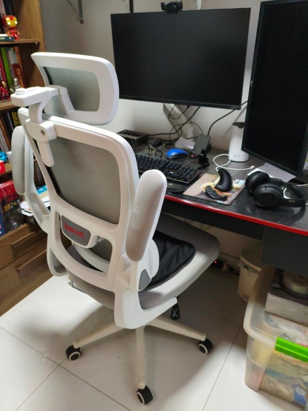 CADEIRA REDRAGON OFFICE HELA CINZA/BRANCO C214-W + Frete Grátis