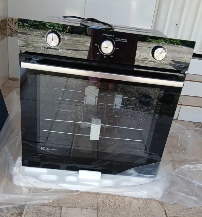 Forno de Embutir Elétrico Electrolux 80L OE8EL