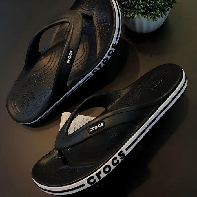 Chinelo Crocs Bayaband Flip + Frete Grátis