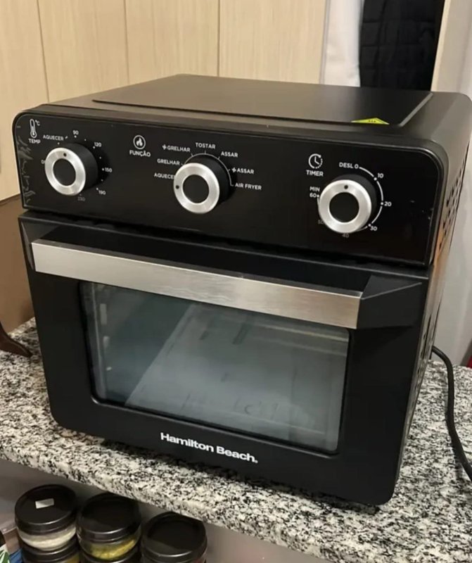 Forno Elétrico Hamilton Beach de 20L Com Air Fryer e Grill