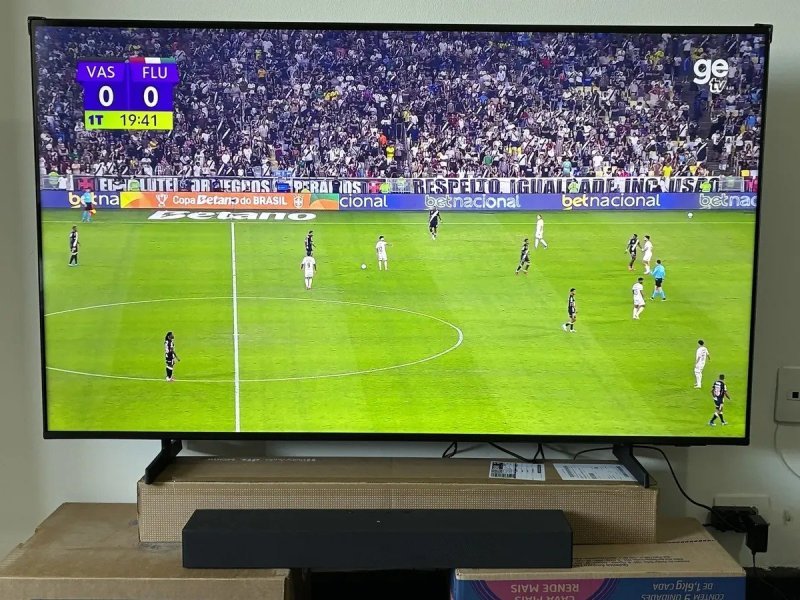 COMBINHO TV SAMSUNG + SOUNDBAR