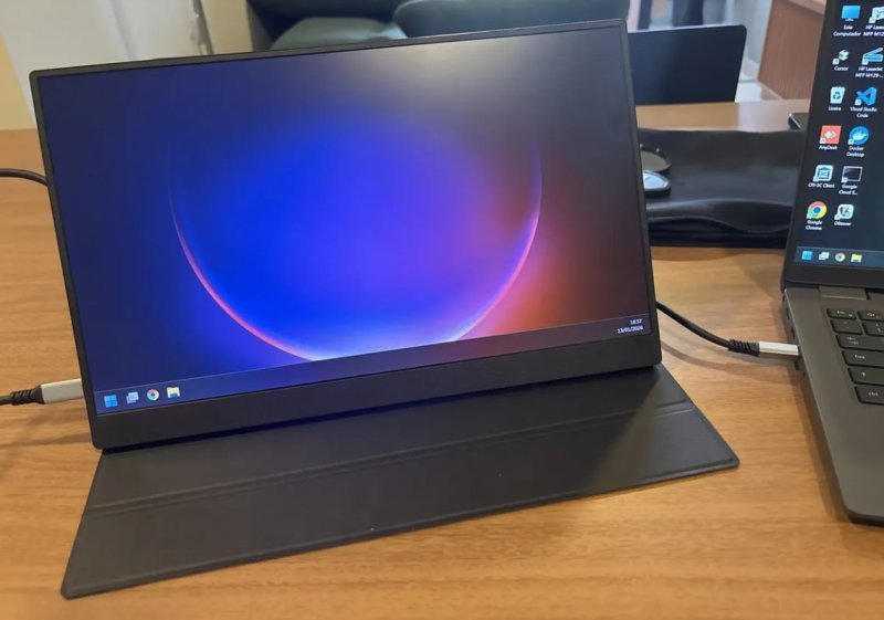 Monitor Gamer Portátil 15.6 1080p Fhd Ips Com Hdmi Usb Preto 127/220v