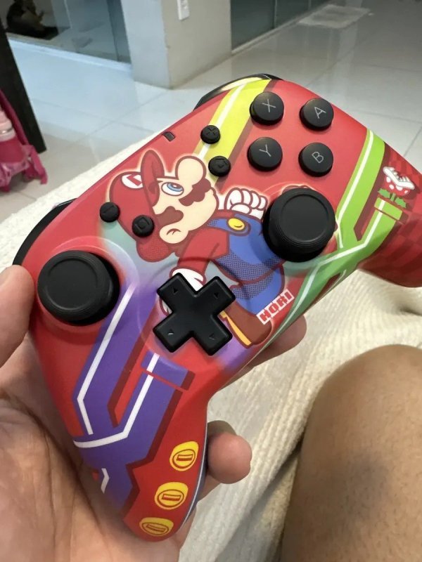 Controle HORIPAD Wireless para Nintendo Switch 1 e 2 (Edição Super Mario)