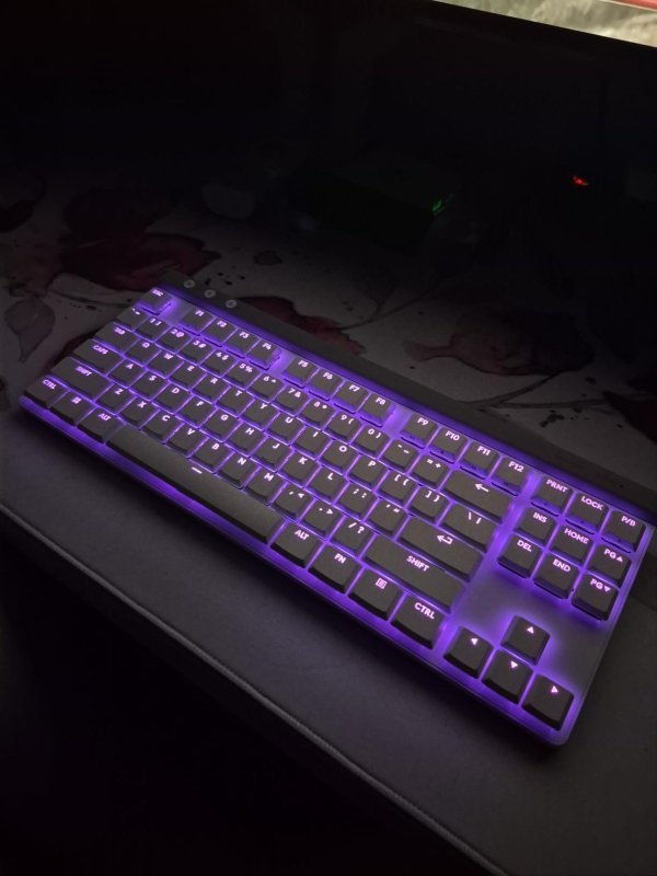 Teclado Mecânico Gamer Sem Fio Logitech G515