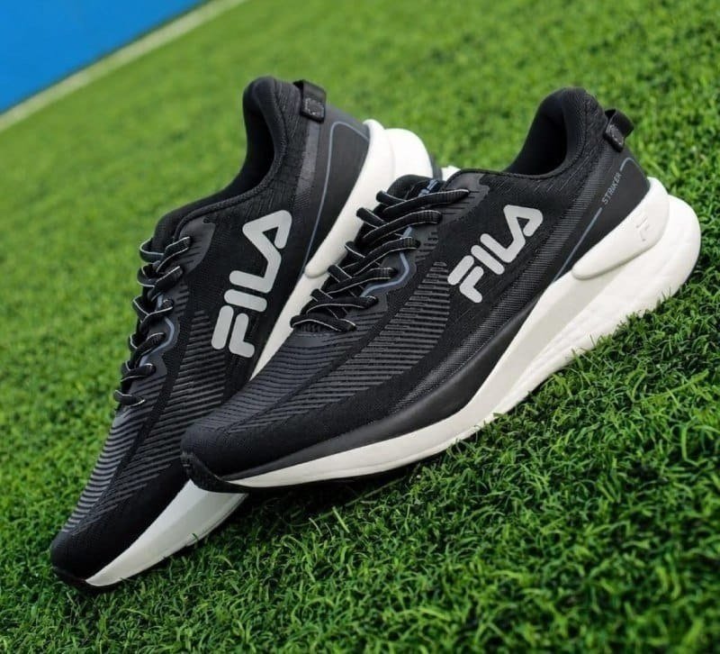 Tênis Fila Striker