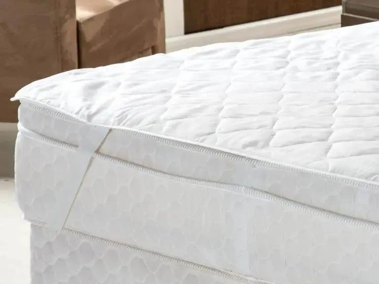 Protetor de Colchão Impermeável Queen Size Matelassê Branco