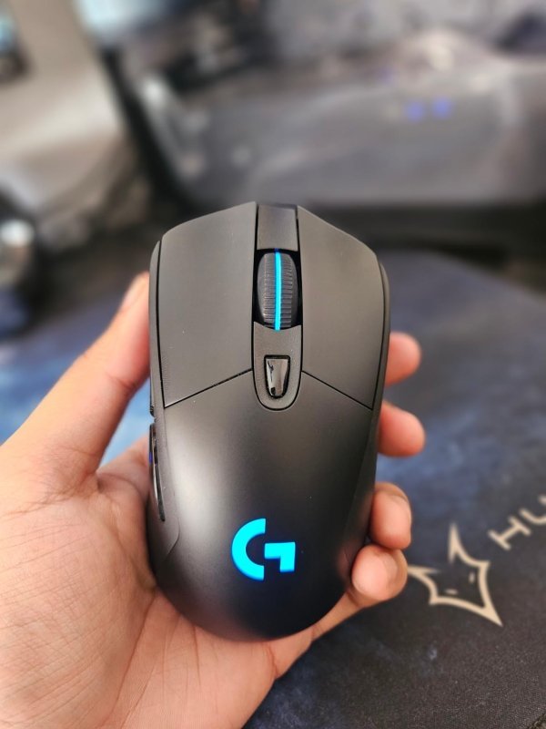 Mouse sem fio Logitech G703 LIGHTSPEED