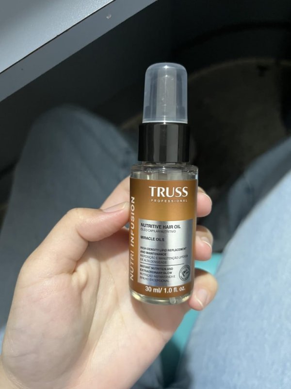 Truss Óleo Capilar Nutrição Profunda e Controle de Frizz 30ml