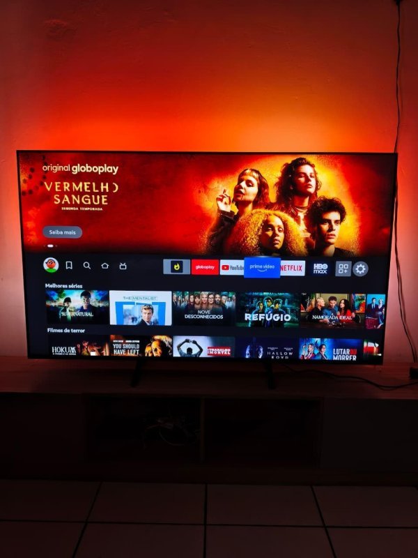 Smart TV LED 4K 60Hz Ambilight 4K - PUG8100 50"