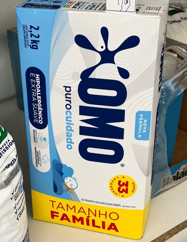 Lava-Roupas em Pó Omo Puro Cuidado Caixa 2,2kg