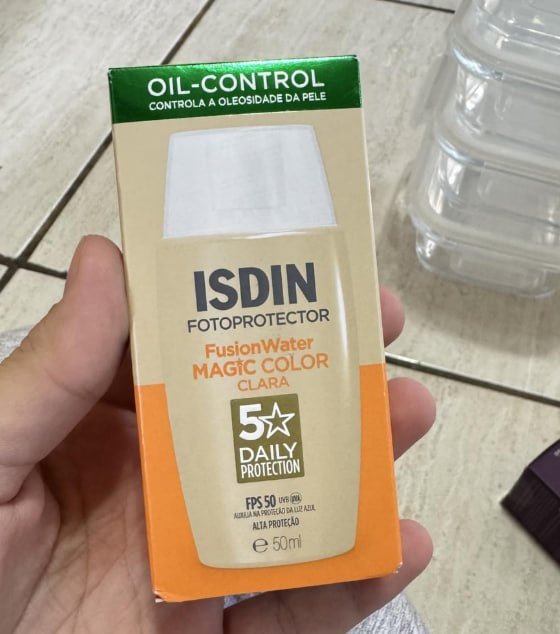 ISDIN Protetor Solar Facial Fusion Water Cor Clara FPS50 50ml