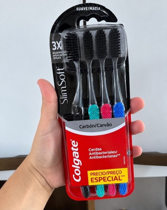 Colgate Escova De Dente Slim Soft 4 Unidades