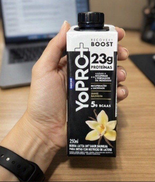 Pack YoPRO Bebida Láctea UHT Baunilha, Alto Teor de Proteína (23 g), Caixinha 250 ml – 24 Unidades