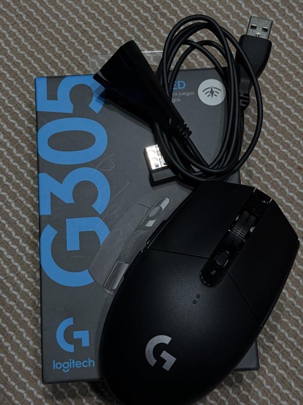 Mouse Gamer Sem Fio Logitech G305 LIGHTSPEED - Preto