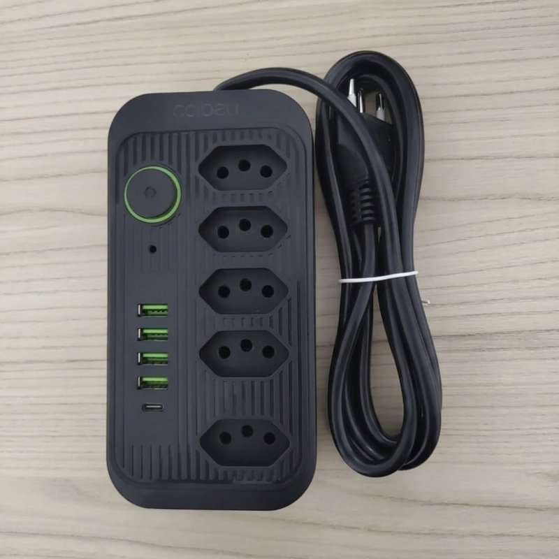 Extensão Coibeu Wkc-541 10 Tomadas 2m 4 Usb Bivolt + Frete Grátis