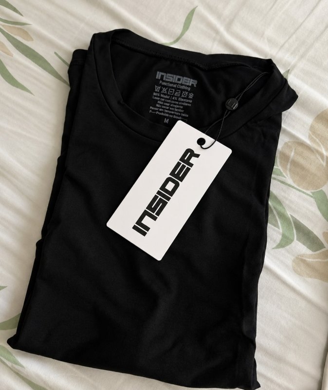 Daily T-shirt Feminina Insider (várias cores disponíveis)
