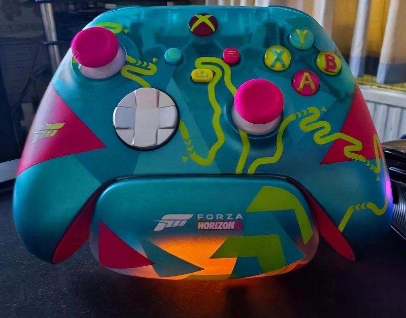 Dock de Carregamento 8BitDo Ed. Forza Horizon 6 para controles XBOX