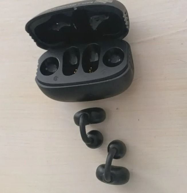 Monster E31-b Fone de Ouvido Esportivo Bluetooth