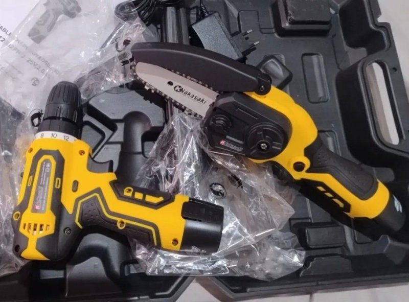 Kit Parafusadeira Mini Motosserra 2 Baterias Maleta Nakasaki
