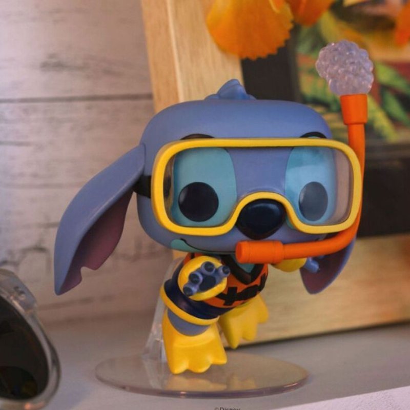 Boneco Funko Pop! Disney Lilo & Stitch - Stitch Mergulhador