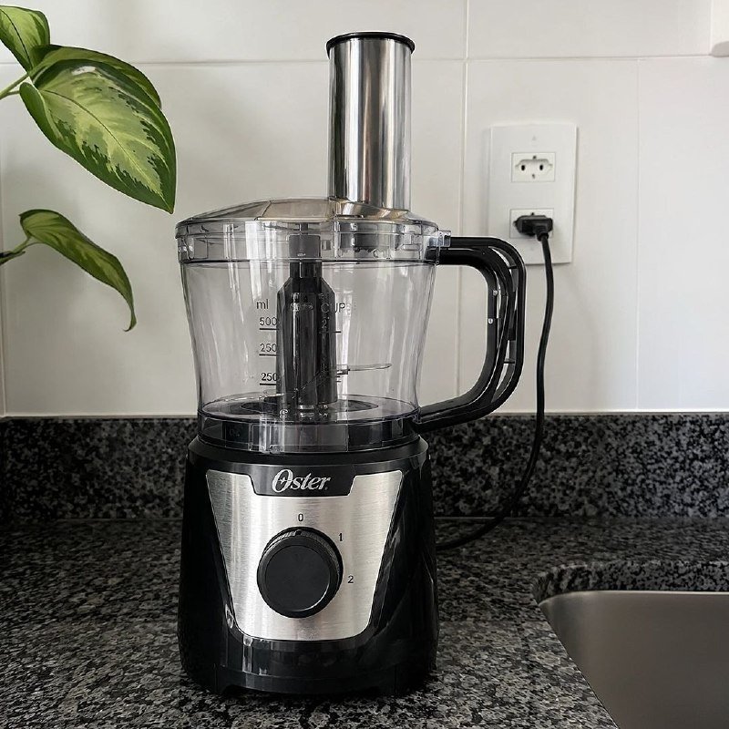 Multiprocessador Oster com Motor Reversível 500ml OMPR680