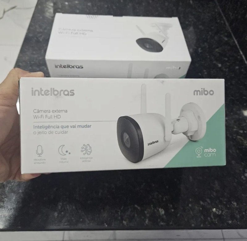 Câmera Inteligente Intelbras iM5SC Wi-Fi Full HD Branca