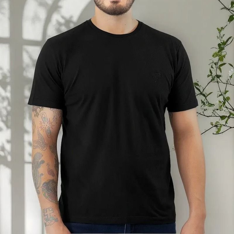 Camiseta Guess Masculina Bordado Peito Preta (P ao G3)