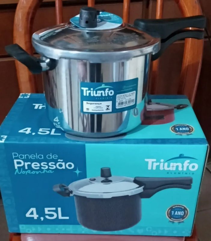Panela de Pressão Fechamento Externo 4,5 L