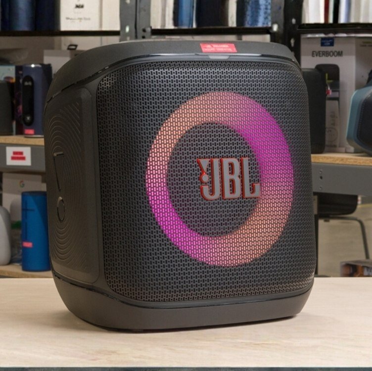 Alto-falante Jbl Partybox Encore Essential 2 Party preto