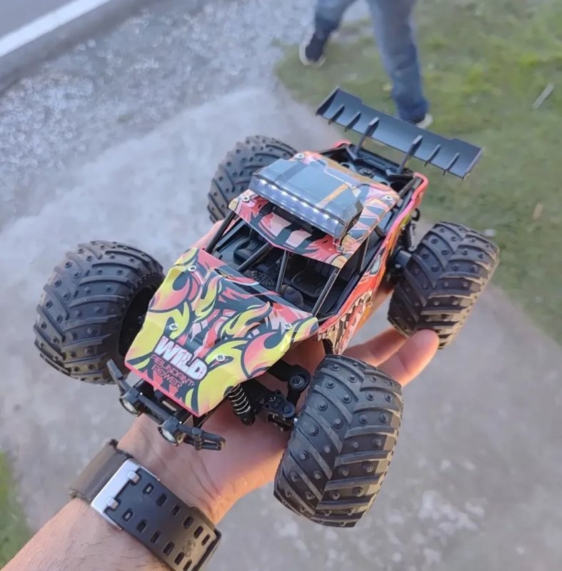 Carrinho Controle Remoto 2.4Ghz Off Road Monster Truck Recarregavel Com 2 Baterias Kizumba