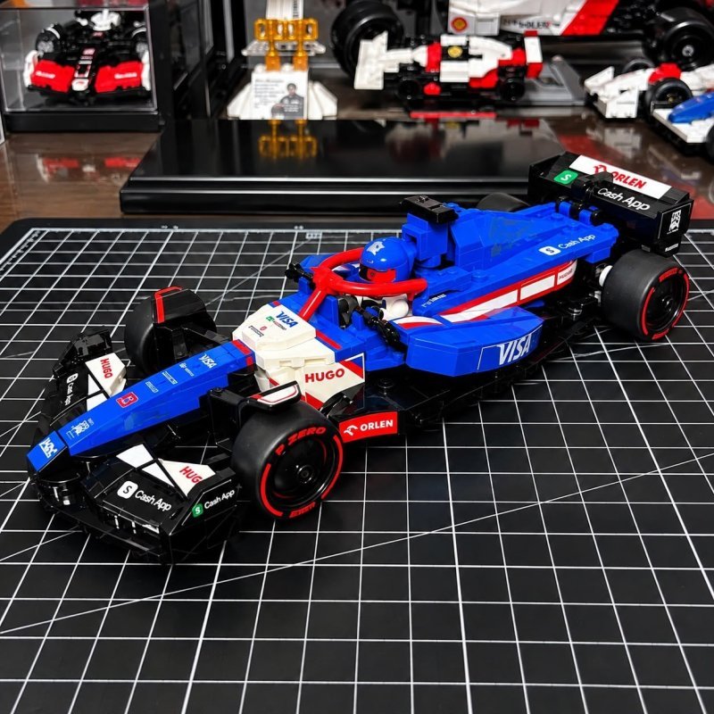 Speed Champions Carro Racing Bulls Visa #77246 (248 Peças) LEGO + Frete Grátis
