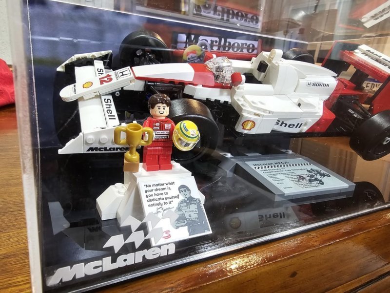 LEGO Set Icons 10330 McLaren MP4/4 e Ayrton Senna 693 peças