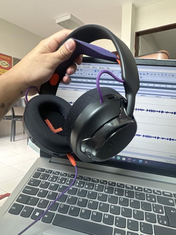 JBL Fone de Ouvido Gamer Headset Quantum 250 Cancelamento de Ruído