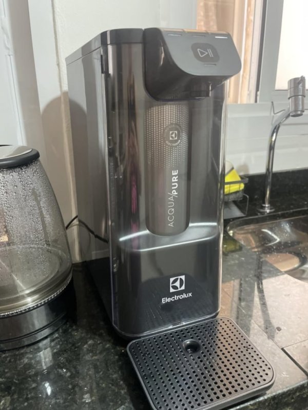 Purificador de Água Electrolux Elétrico Bivolt PE15P