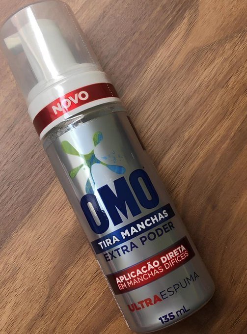 OMO Tira-Manchas Ultra Espuma Extra Poder Frasco 135ml