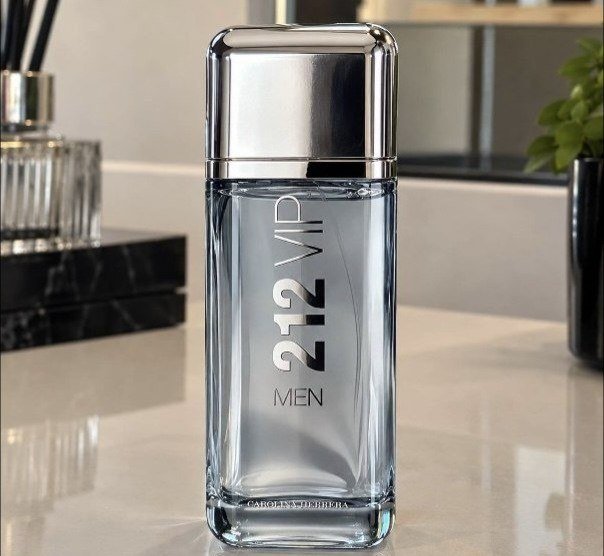 Carolina Herrera 212 Vip Men - Edt 200ml